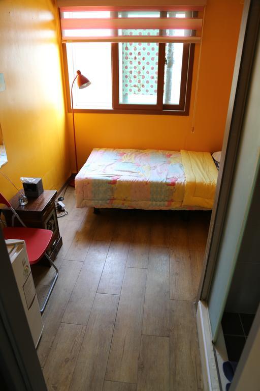 Feliz Guesthouse, Seoul Station מראה חיצוני תמונה