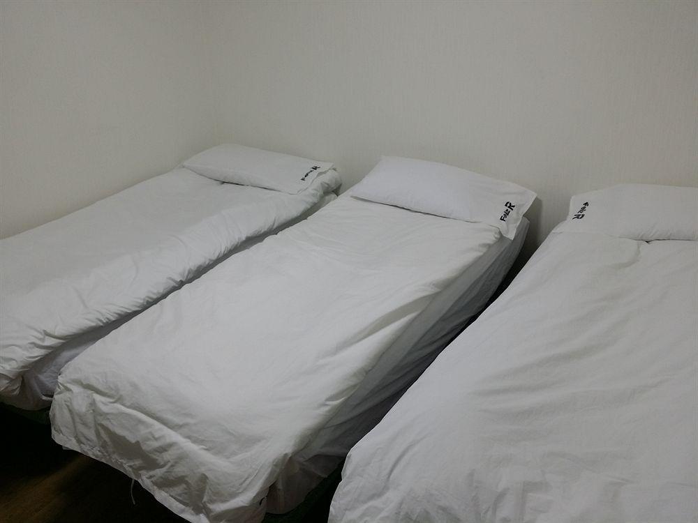 Feliz Guesthouse, Seoul Station מראה חיצוני תמונה